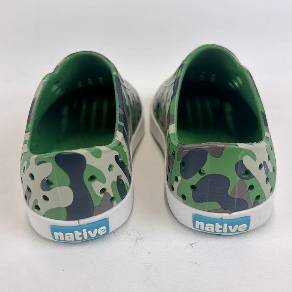 NATIVE Jefferson SlipOn Waterproof Shoes Camo Size C7